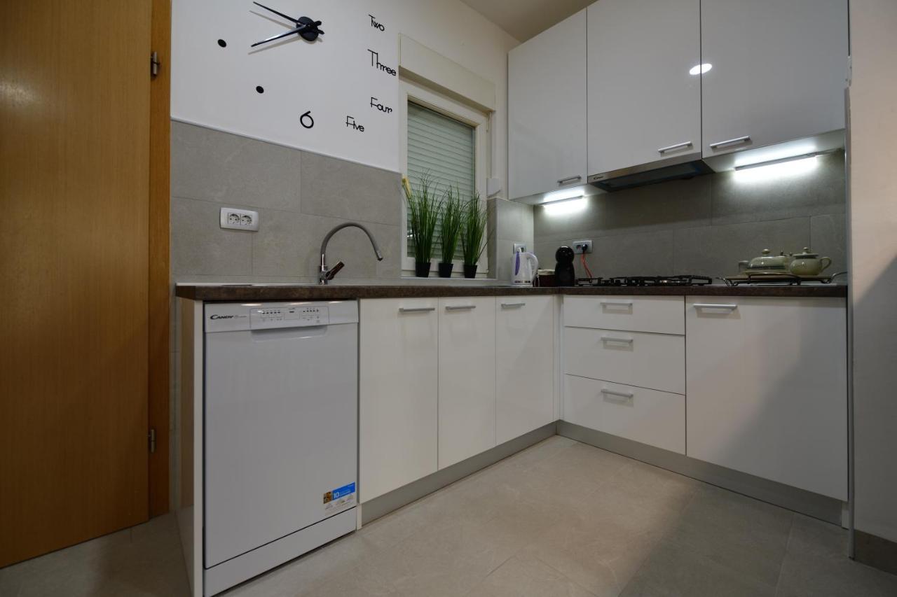 Apartman Miran Osijek Bagian luar foto